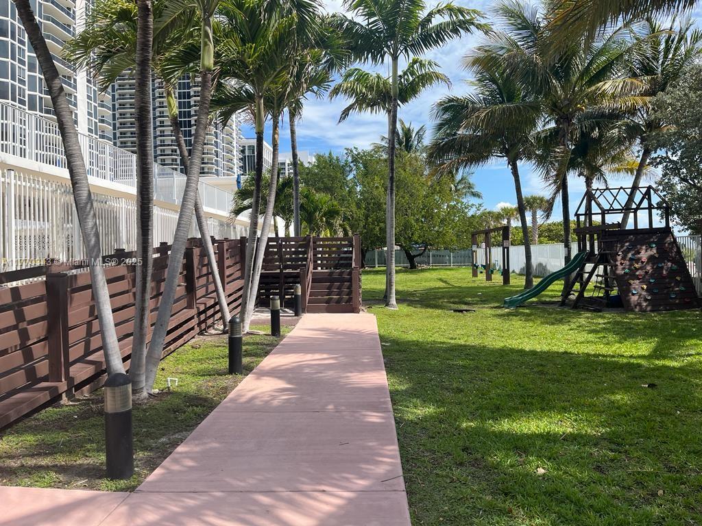 MIMOSA CONDO - Residential