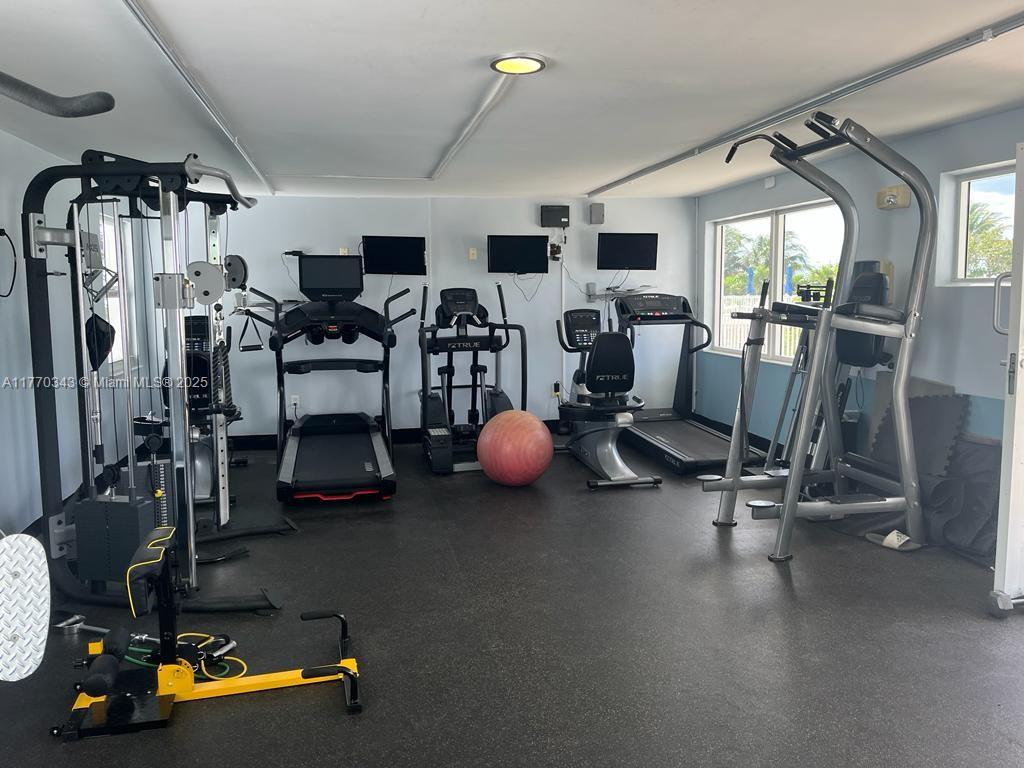 MIMOSA CONDO - Residential
