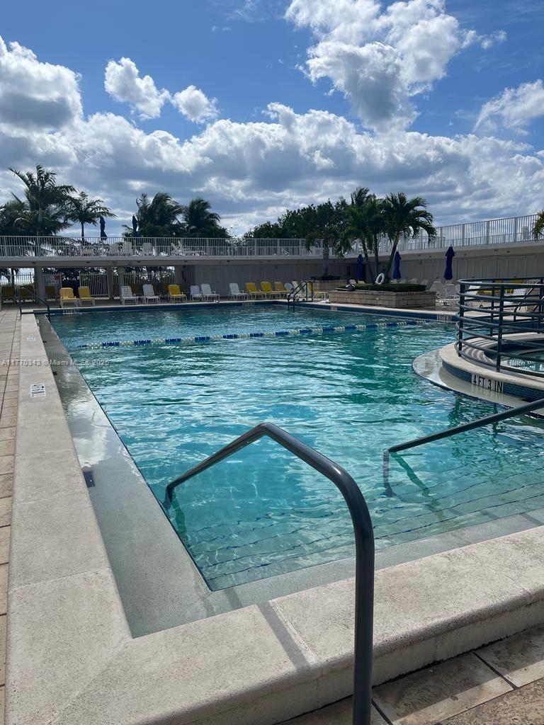 MIMOSA CONDO - Residential