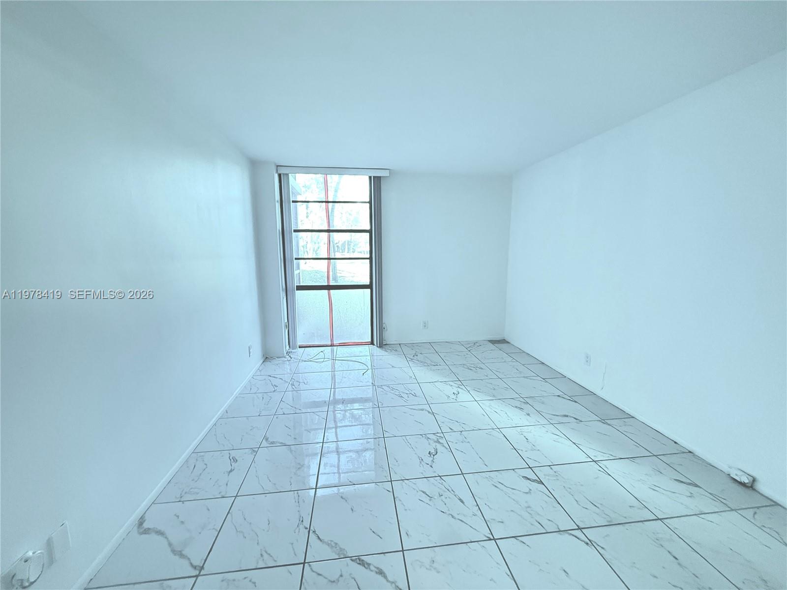 BRAVURA I CONDO - Residential