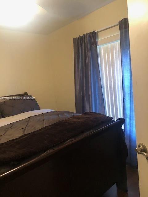 PALM LAKE CONDO - Residential