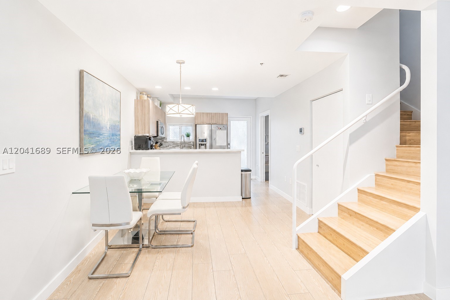 D GEMS CONDO - Residential Lease