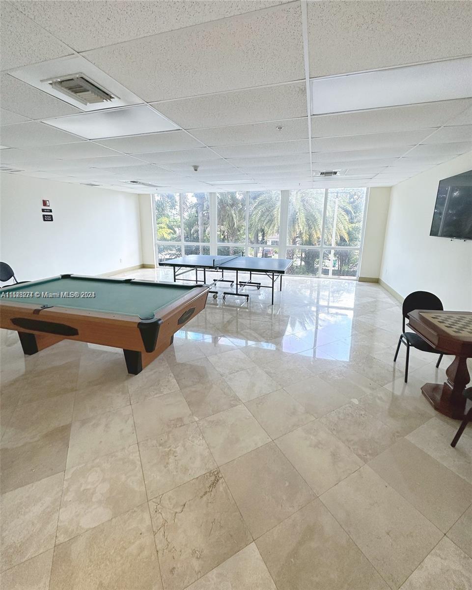 CORAL PLAZA OF MIAMI COND - Residential
