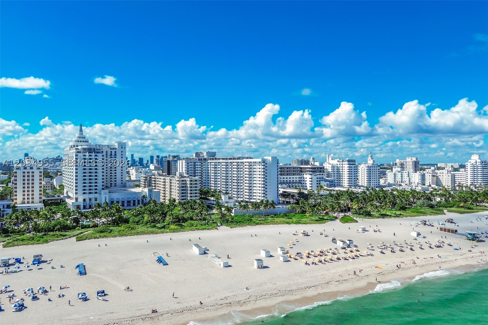 THE DECOPLAGE CONDO - Residential