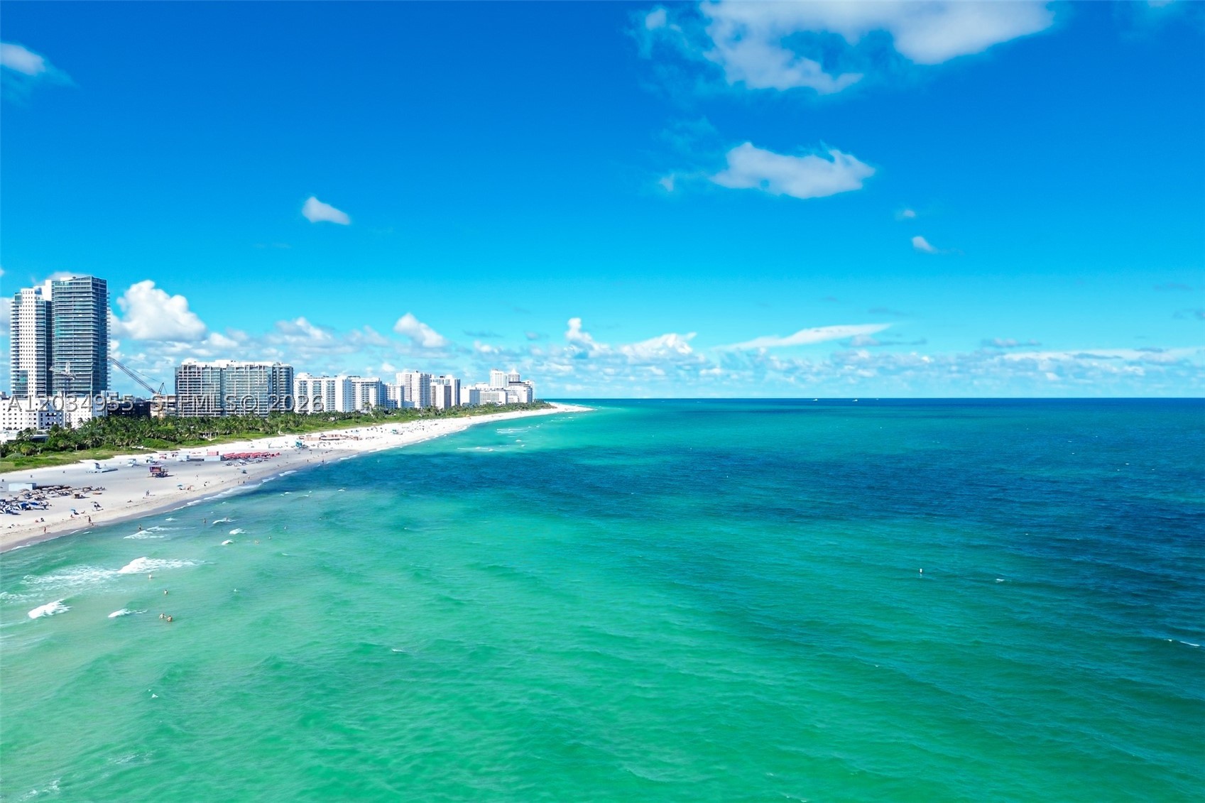 THE DECOPLAGE CONDO - Residential