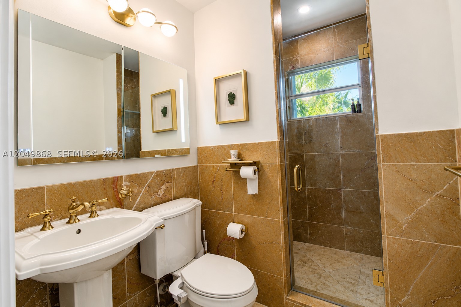 CHAPMAN FIELD HEIGHTS - Residential