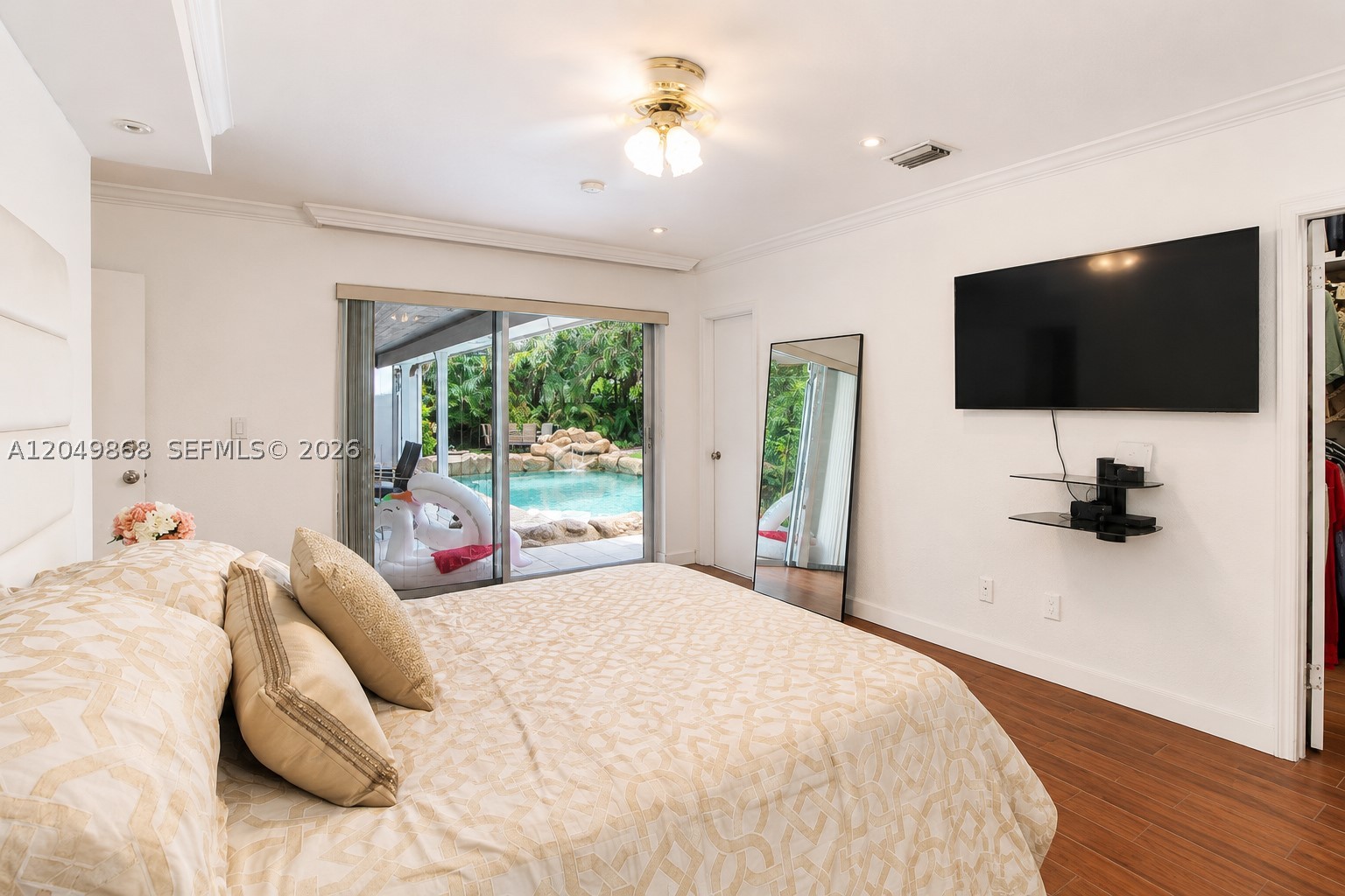 CHAPMAN FIELD HEIGHTS - Residential
