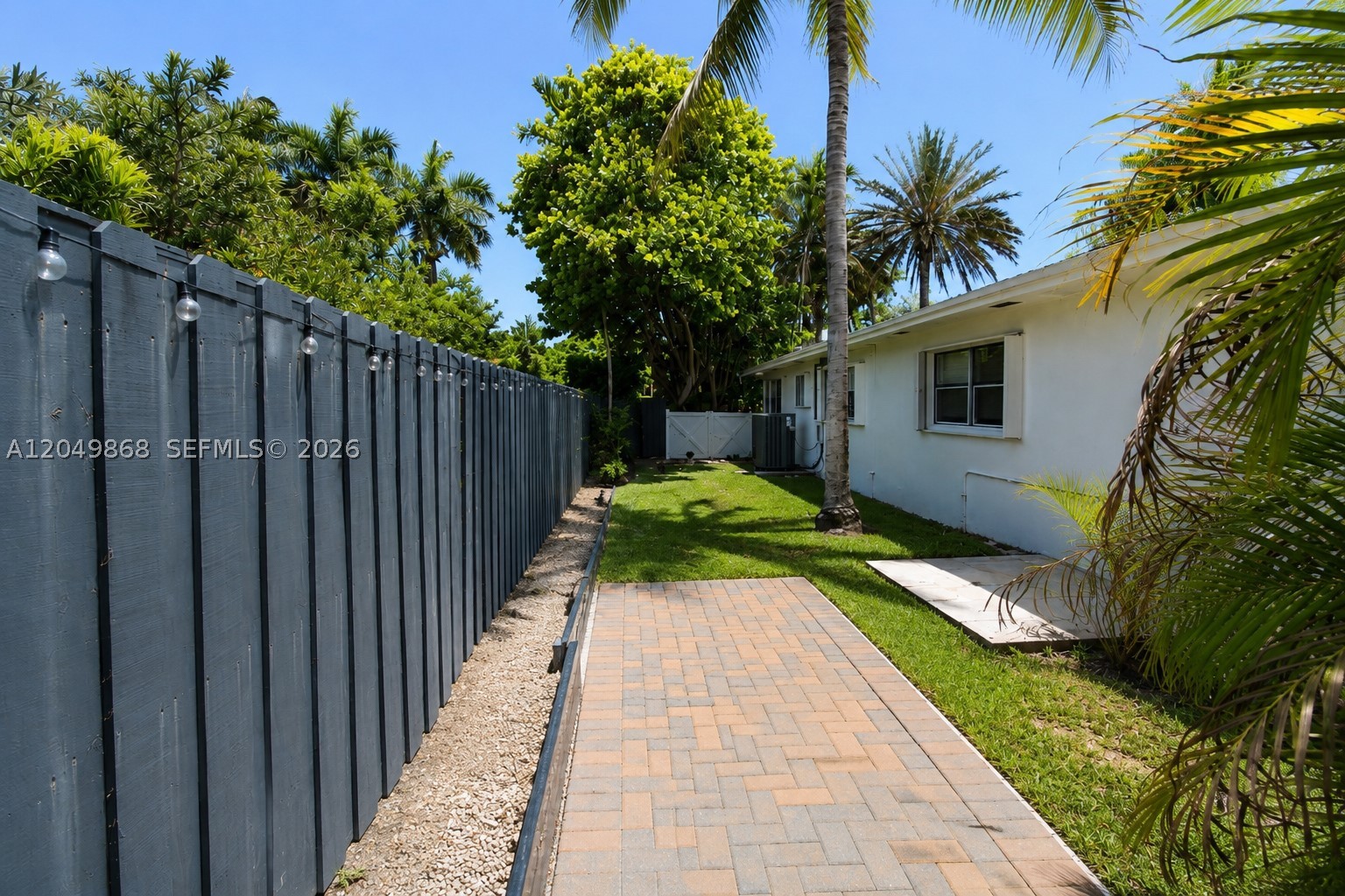 CHAPMAN FIELD HEIGHTS - Residential