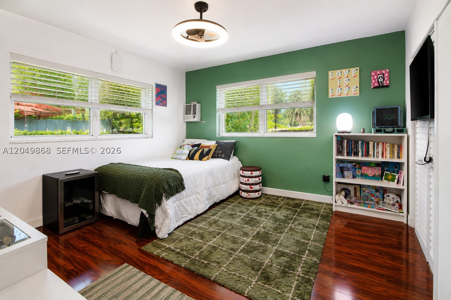 CHAPMAN FIELD HEIGHTS - Residential