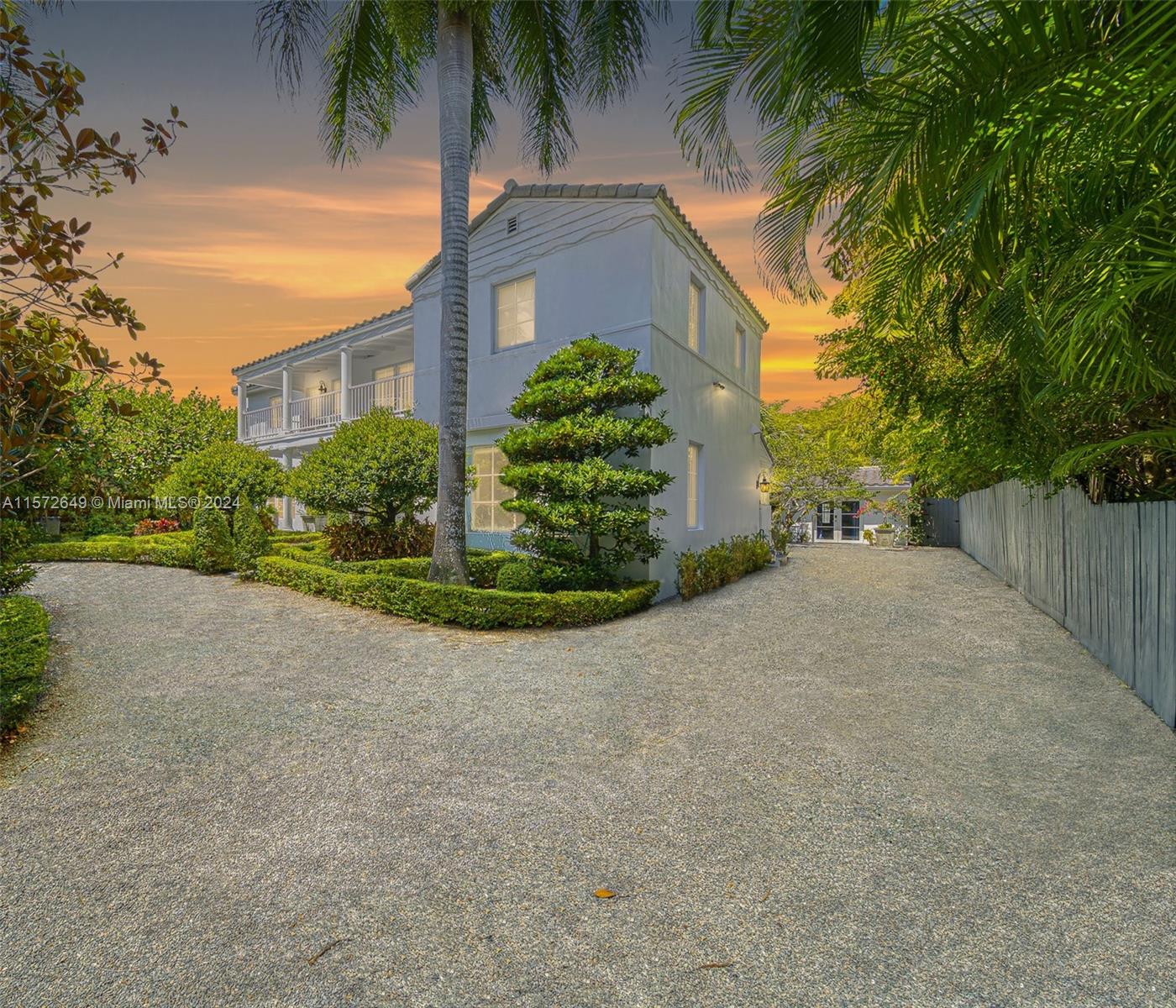 FLAMINGO TERRACE EXTENSIO - Residential
