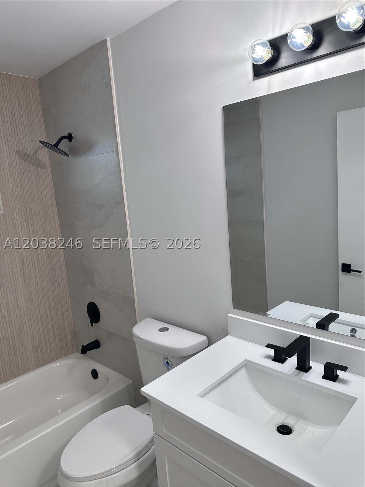 MAJESTIC ESTATES 2ND ADDN - Residential