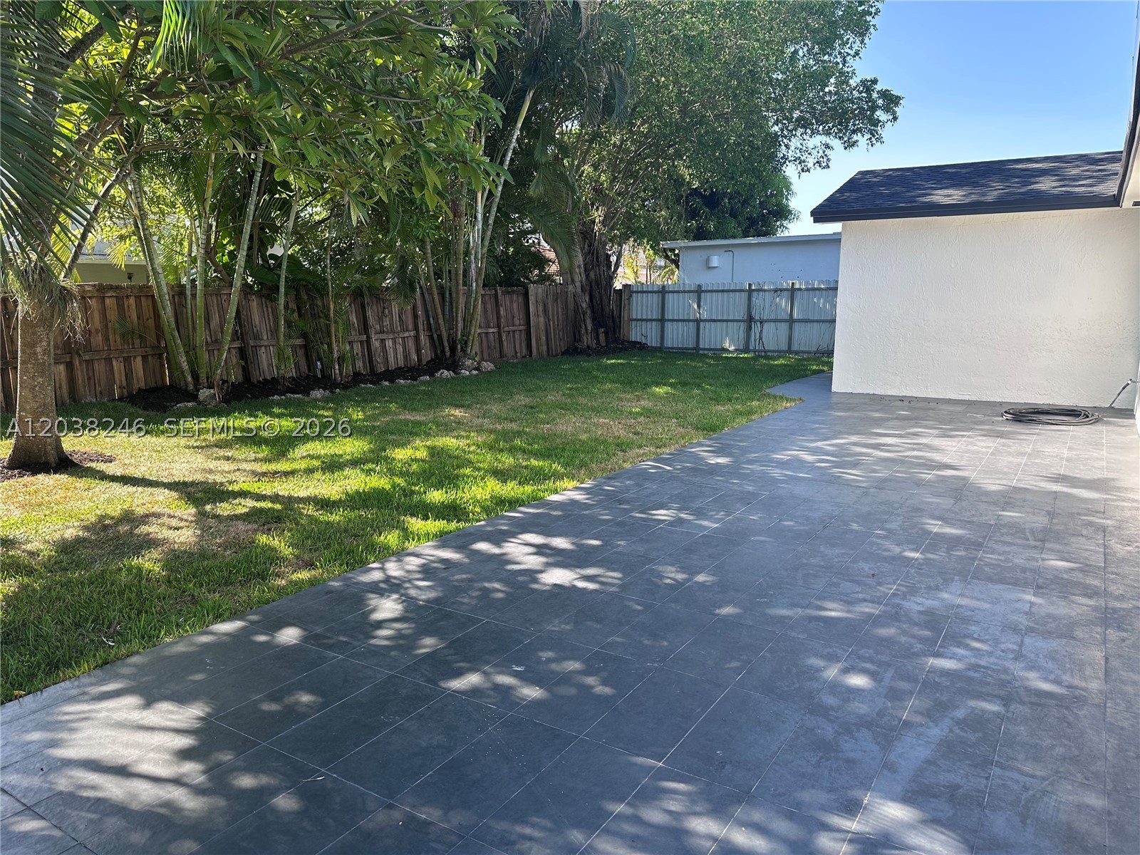 MAJESTIC ESTATES 2ND ADDN - Residential