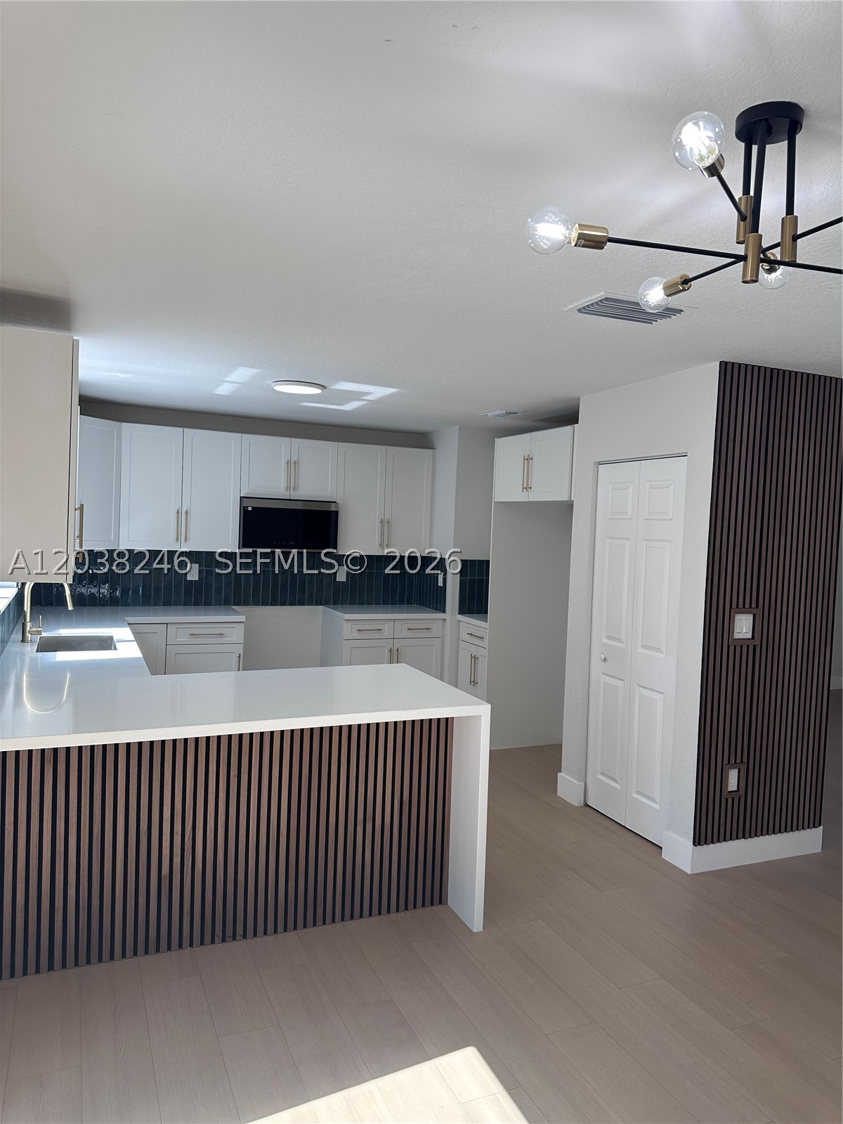 MAJESTIC ESTATES 2ND ADDN - Residential
