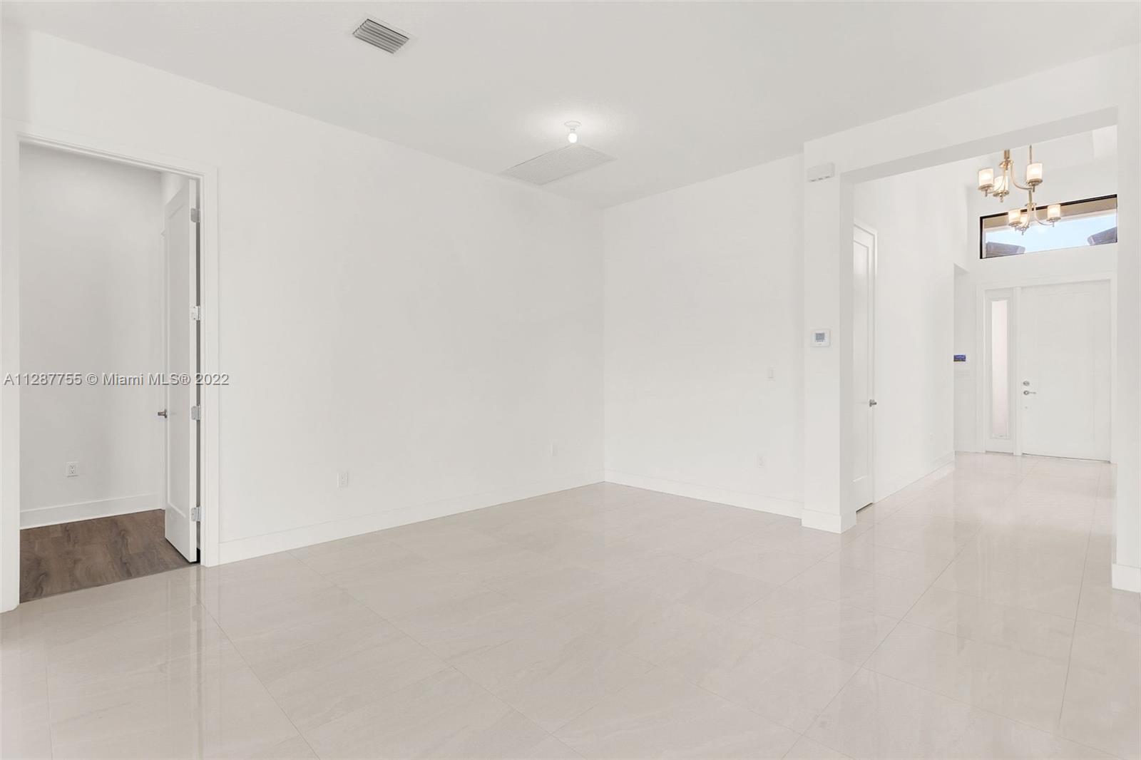 BRIDGES MIZNER PUD BRIDGES - Residential Lease