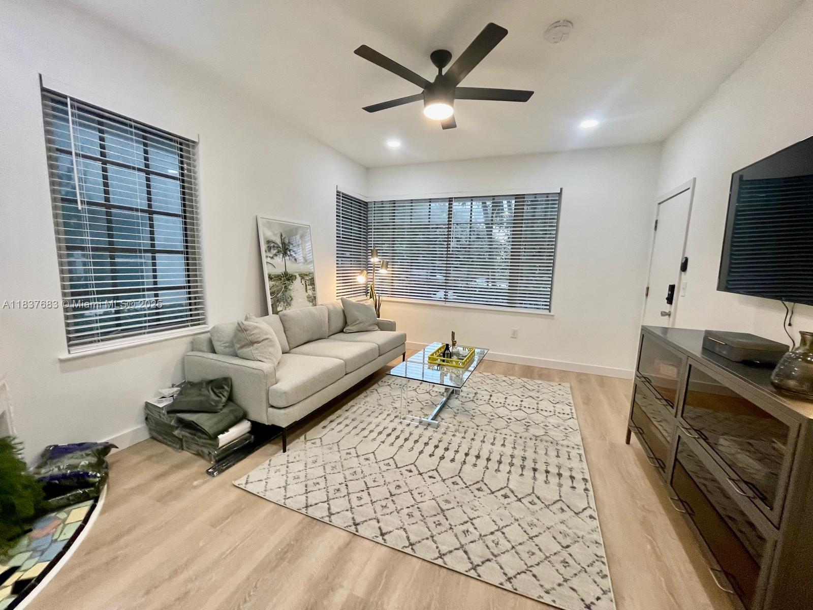 MILFRED CONDO - Residential