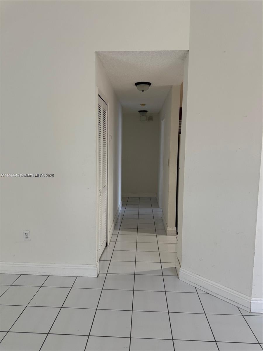 VENEZIA HOMES ESTATES - Residential Lease