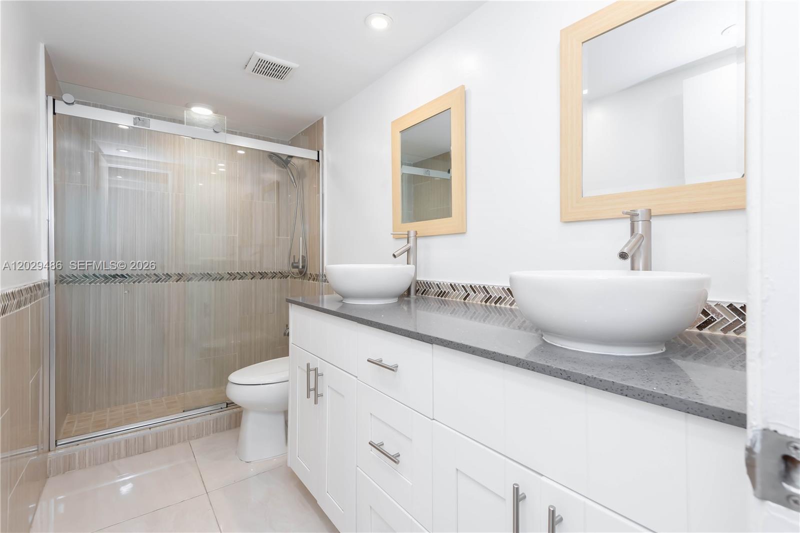LE JEUNE HOUSE CONDO - Residential Lease