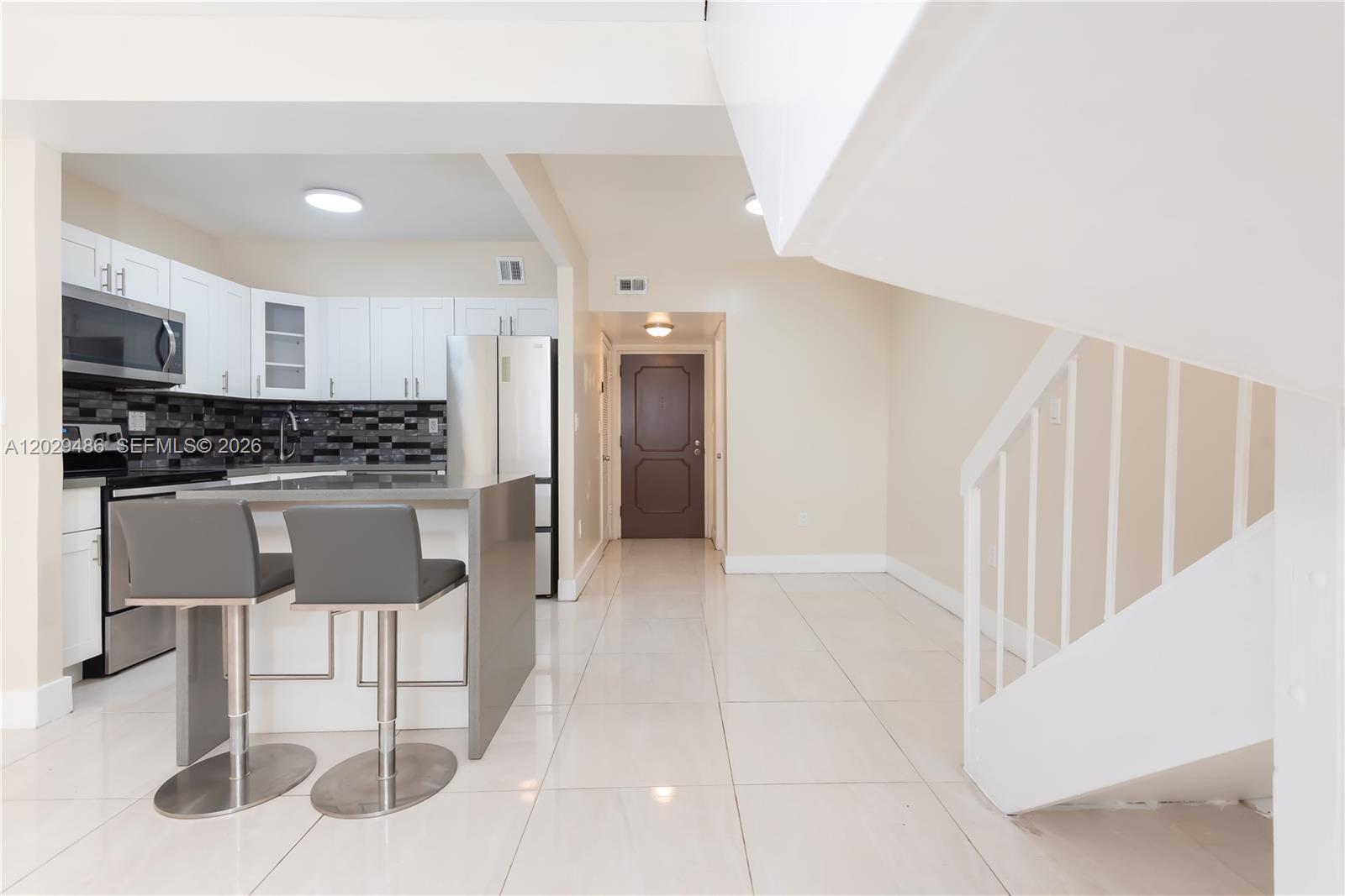 LE JEUNE HOUSE CONDO - Residential Lease