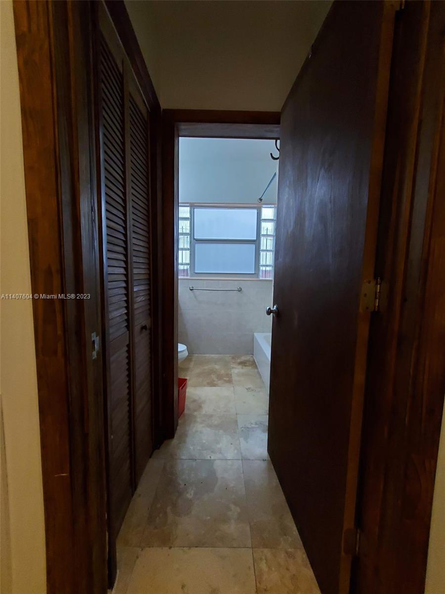 BAYWOOD - Residential Lease