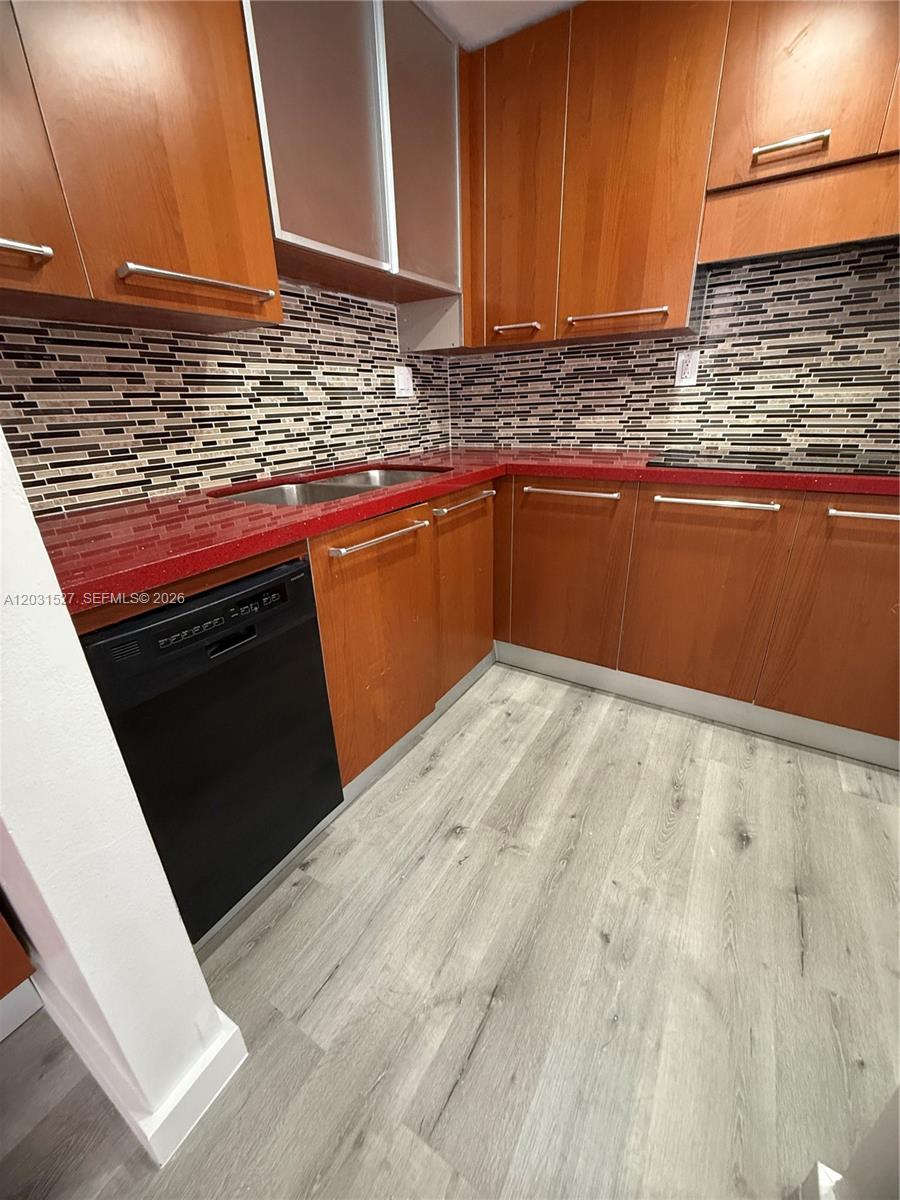 VILLA DORADA CONDO NO 2 - Residential Lease