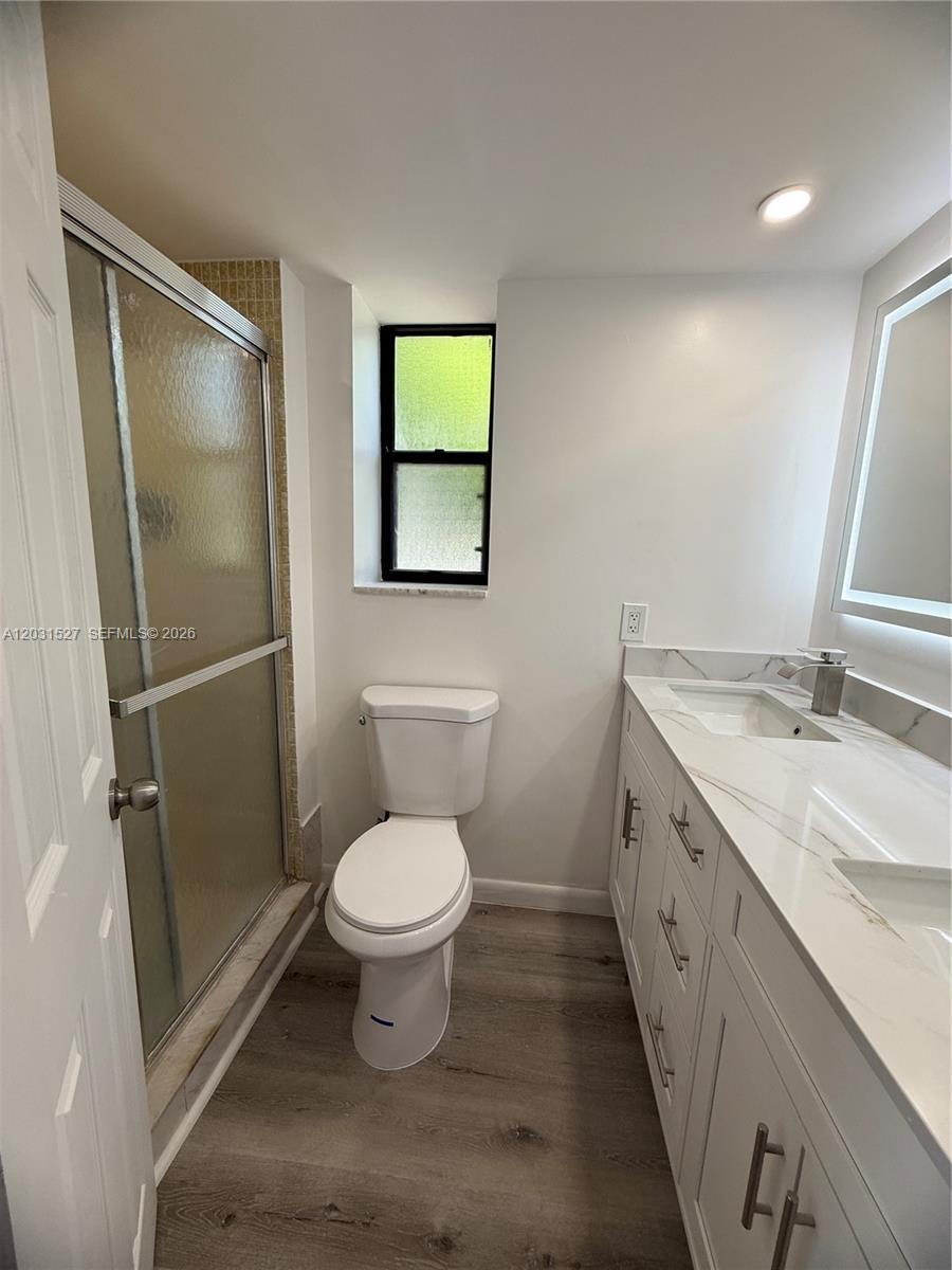 VILLA DORADA CONDO NO 2 - Residential Lease