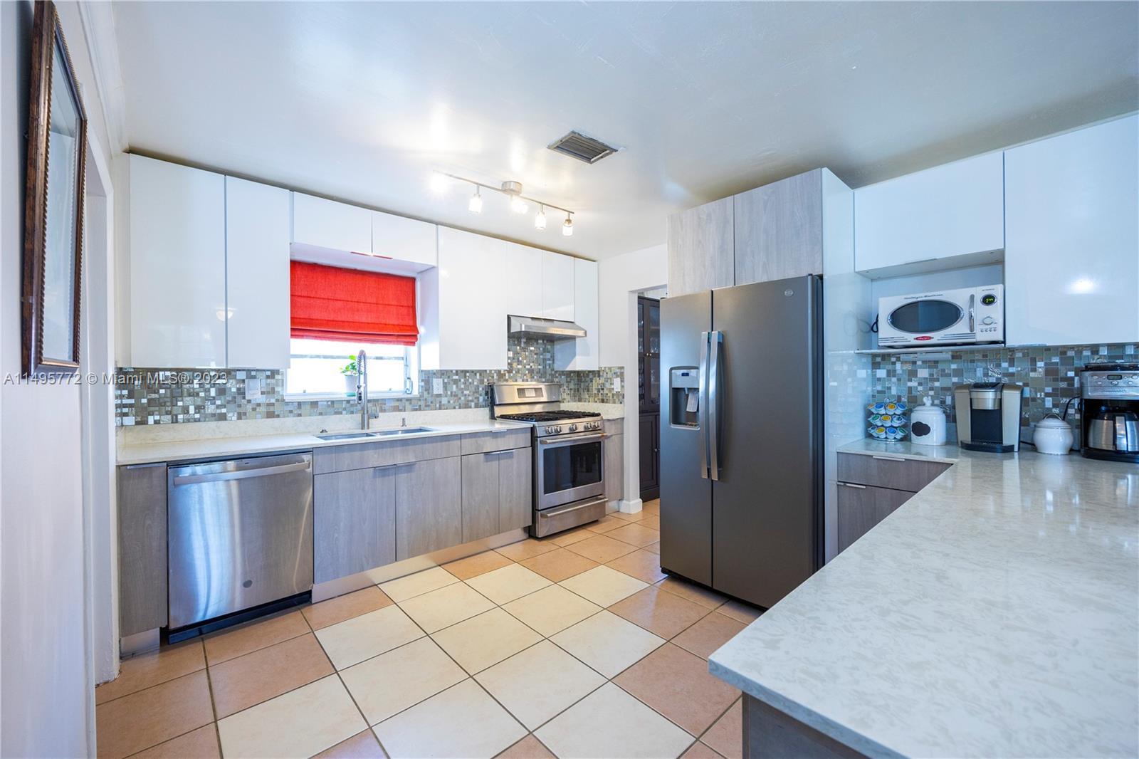 BEL-AIRE SEC 2 - Residential