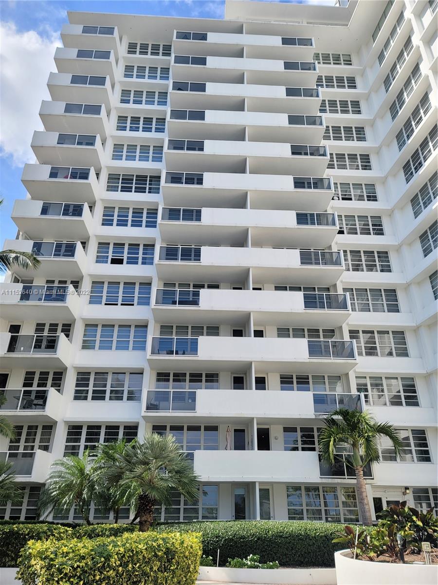 THE DECOPLAGE CONDO - Residential