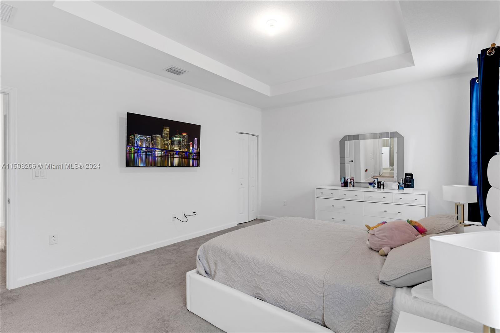 KENDALL ASSEMBLAGE NORTH - Residential