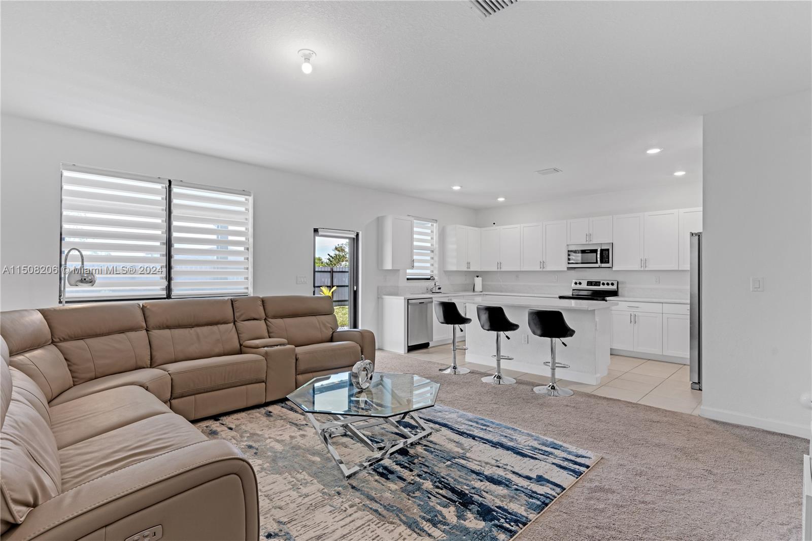 KENDALL ASSEMBLAGE NORTH - Residential
