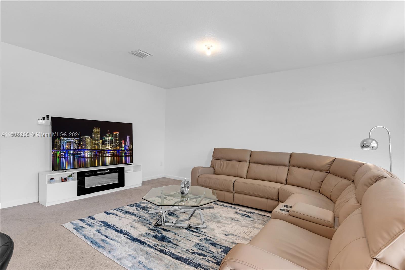 KENDALL ASSEMBLAGE NORTH - Residential