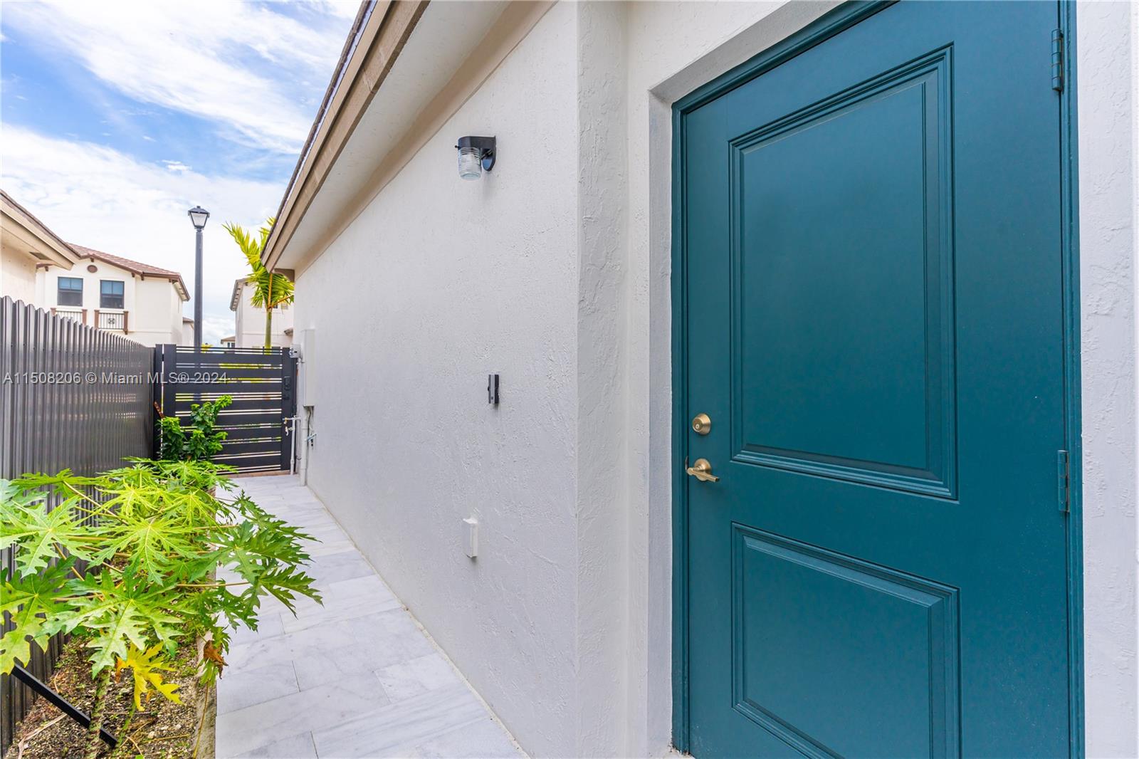 KENDALL ASSEMBLAGE NORTH - Residential