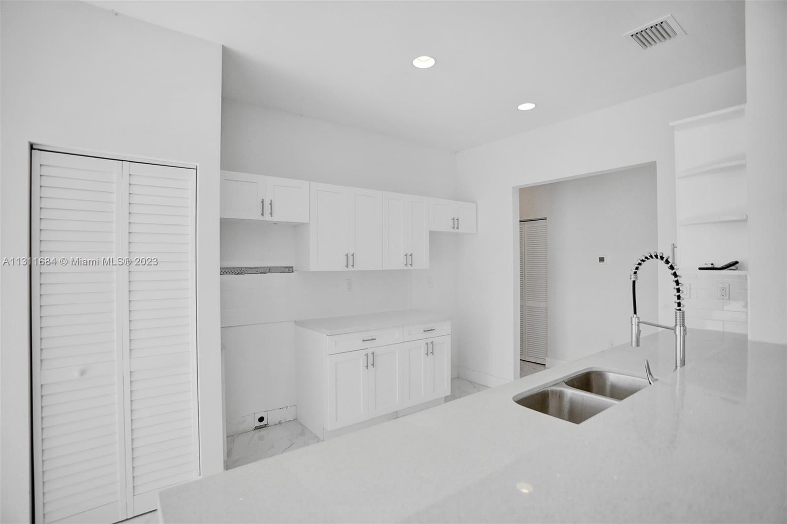 LINCOLN CITY SEC A - Residential