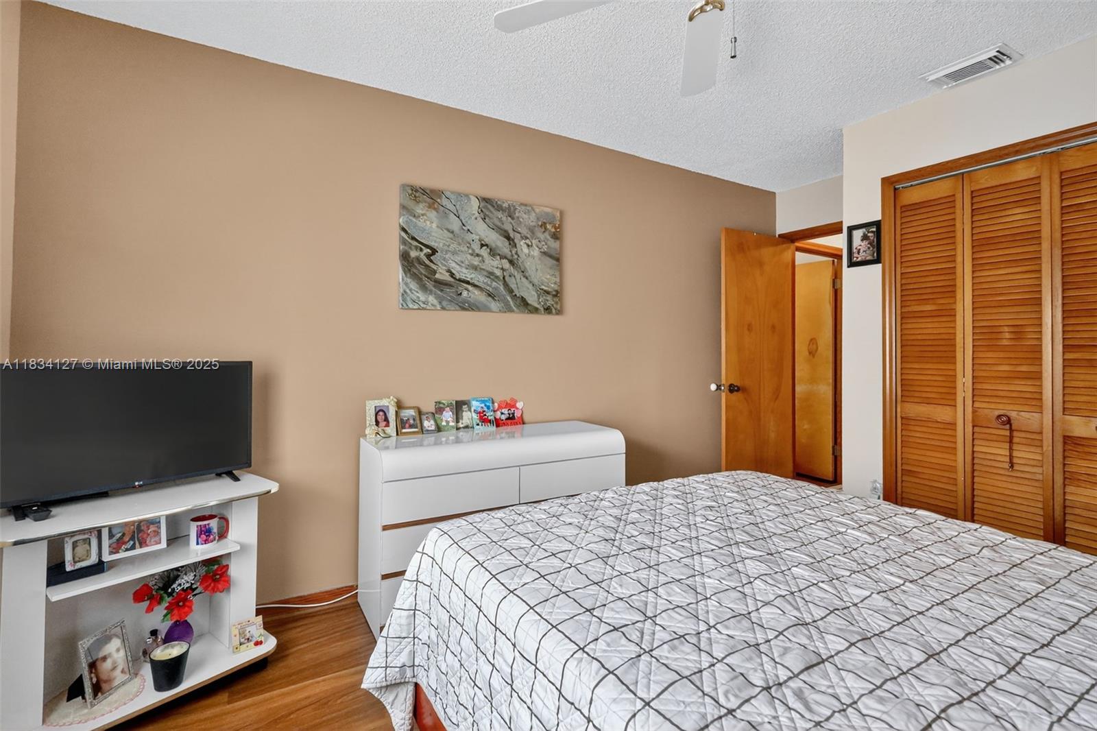 AMERICAN HOMES 1ST ADDN - Residential