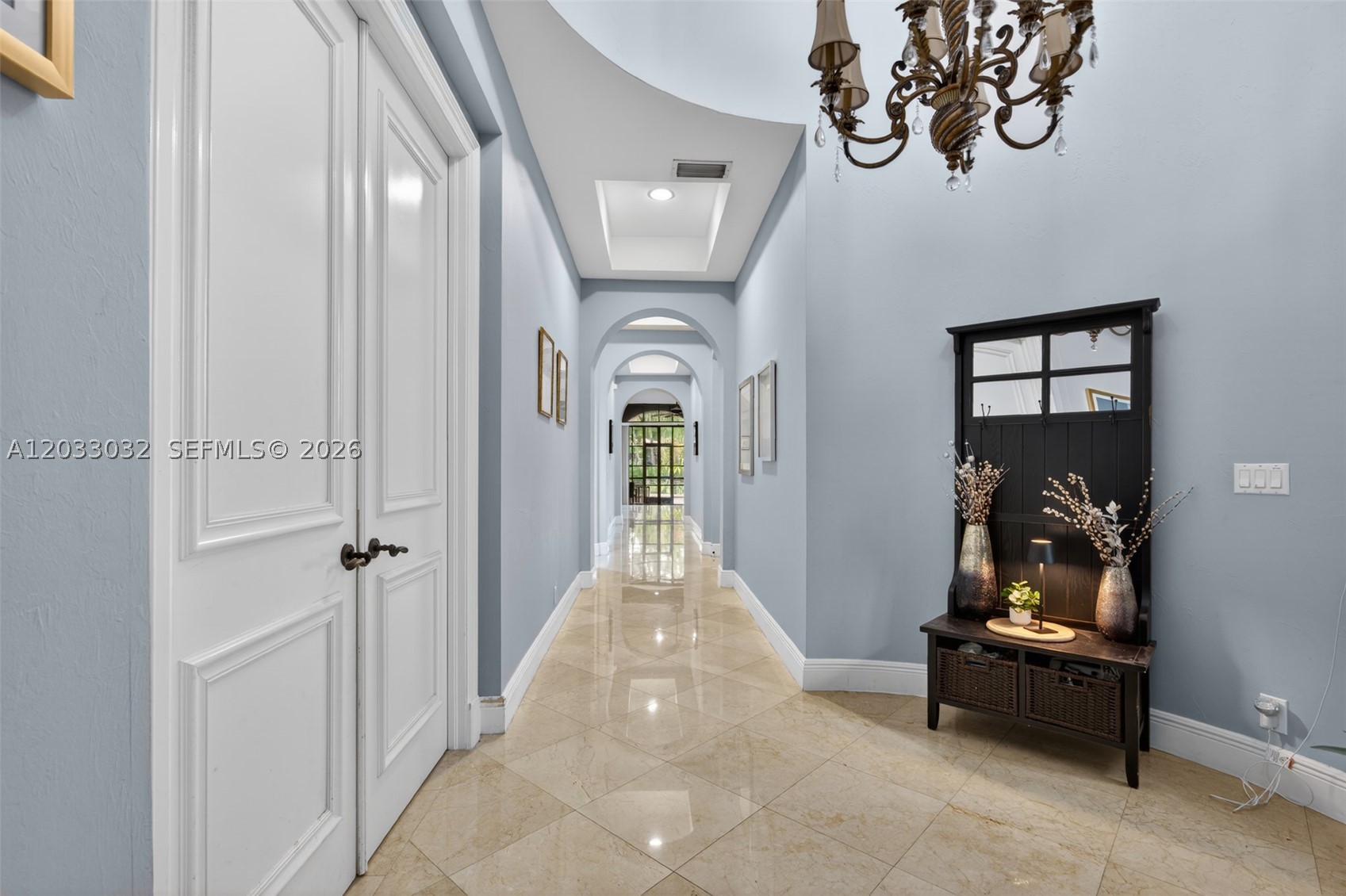 PARKLAND GOLF AND COUNTRY - Residential