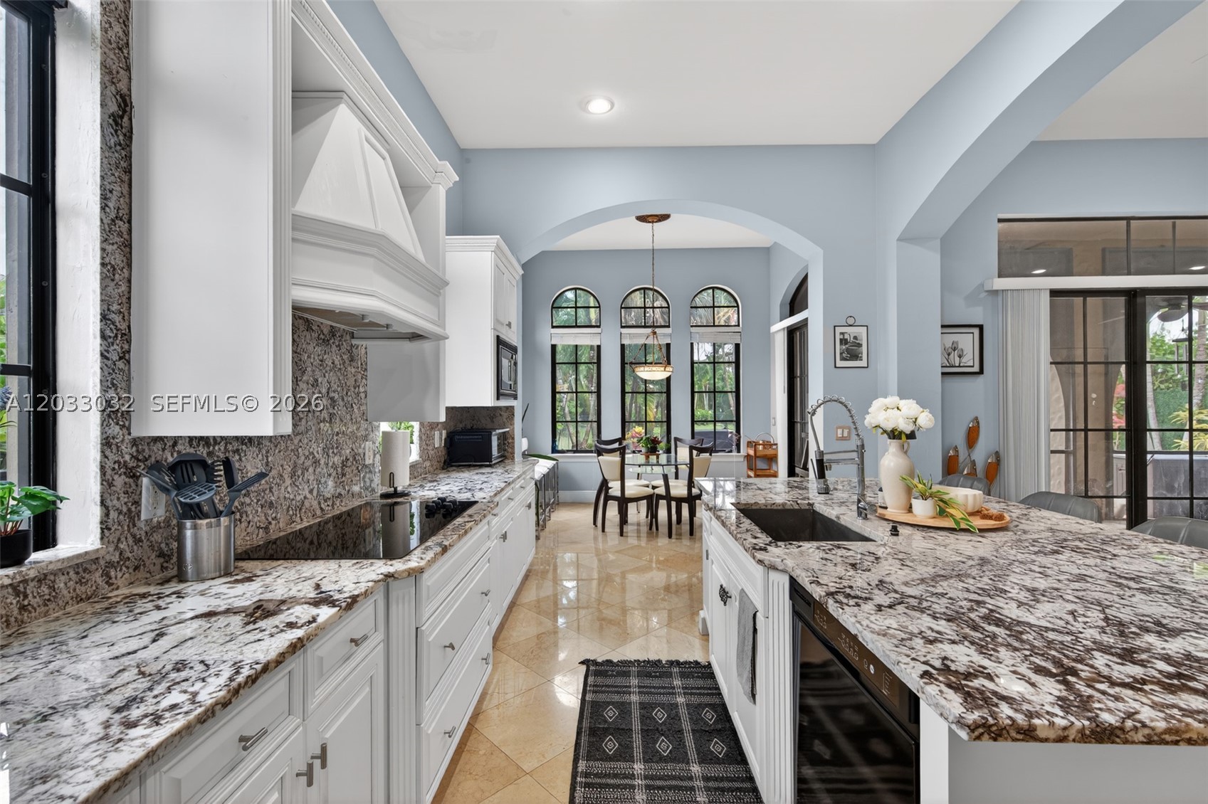 PARKLAND GOLF AND COUNTRY - Residential