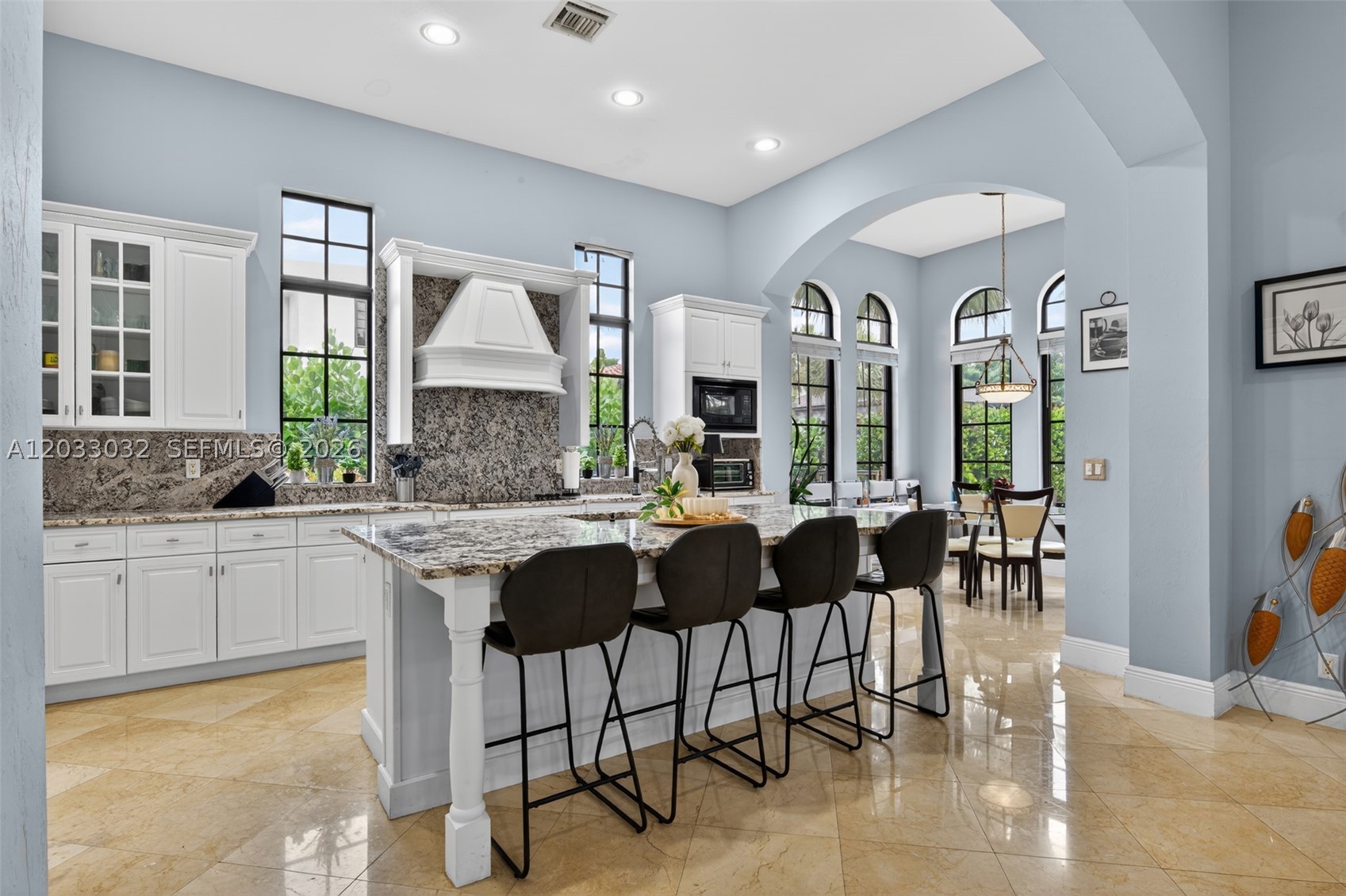 PARKLAND GOLF AND COUNTRY - Residential