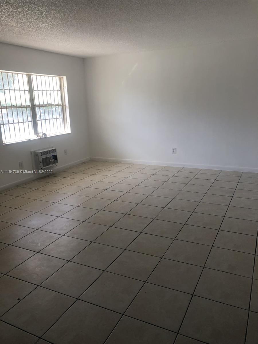 HERITAGE OF SANS SOUCI - Residential Lease