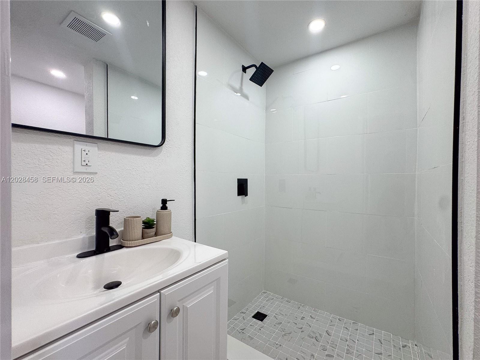 BROWARD PARK - Residential