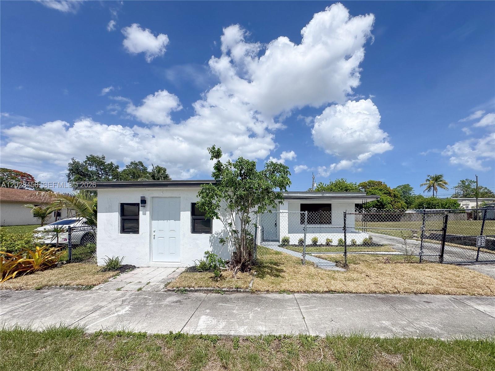 BROWARD PARK - Residential