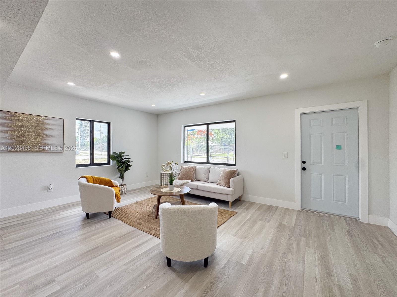 BROWARD PARK - Residential