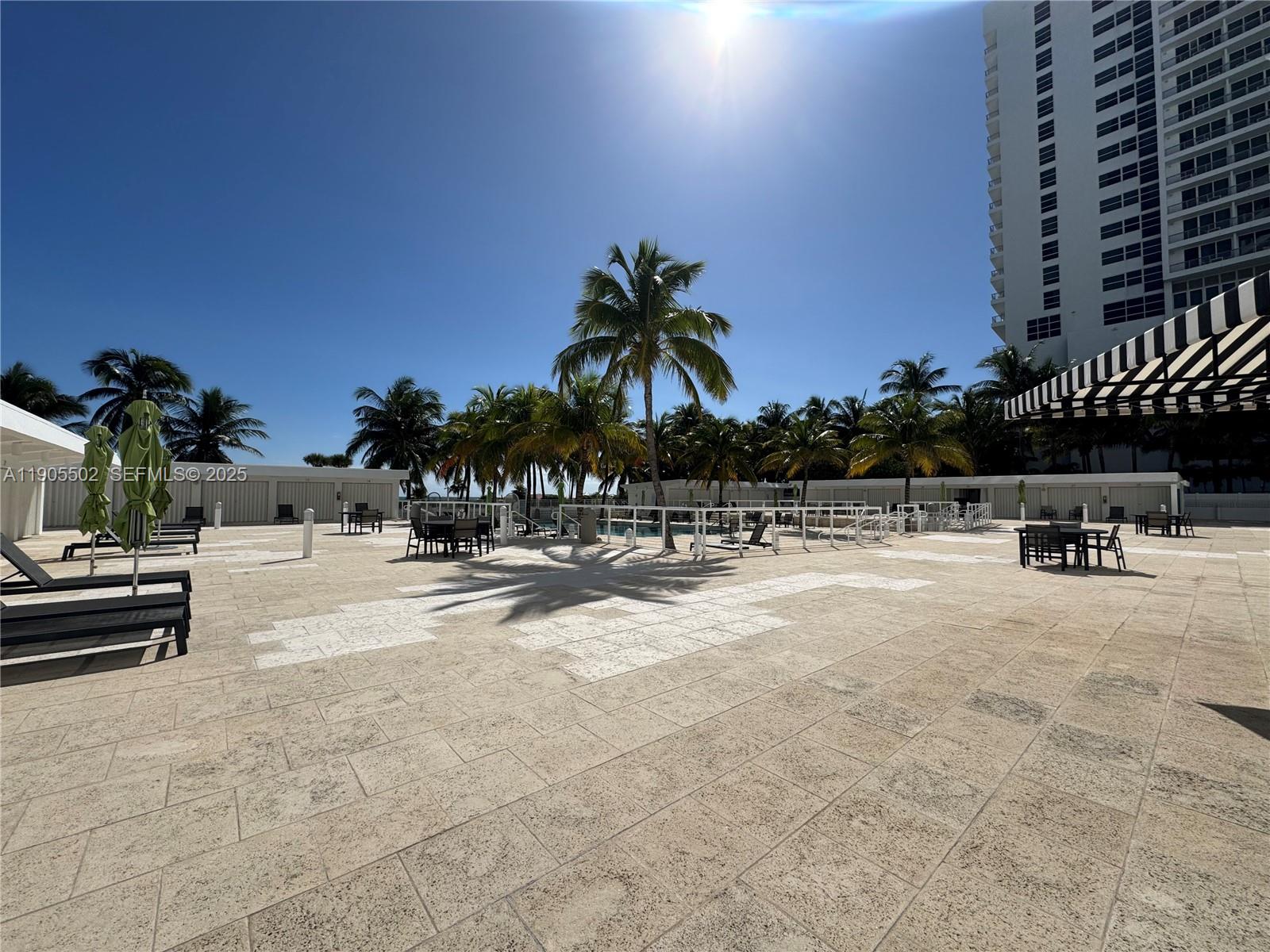 THE EXECUTIVE CONDO - Residential Lease