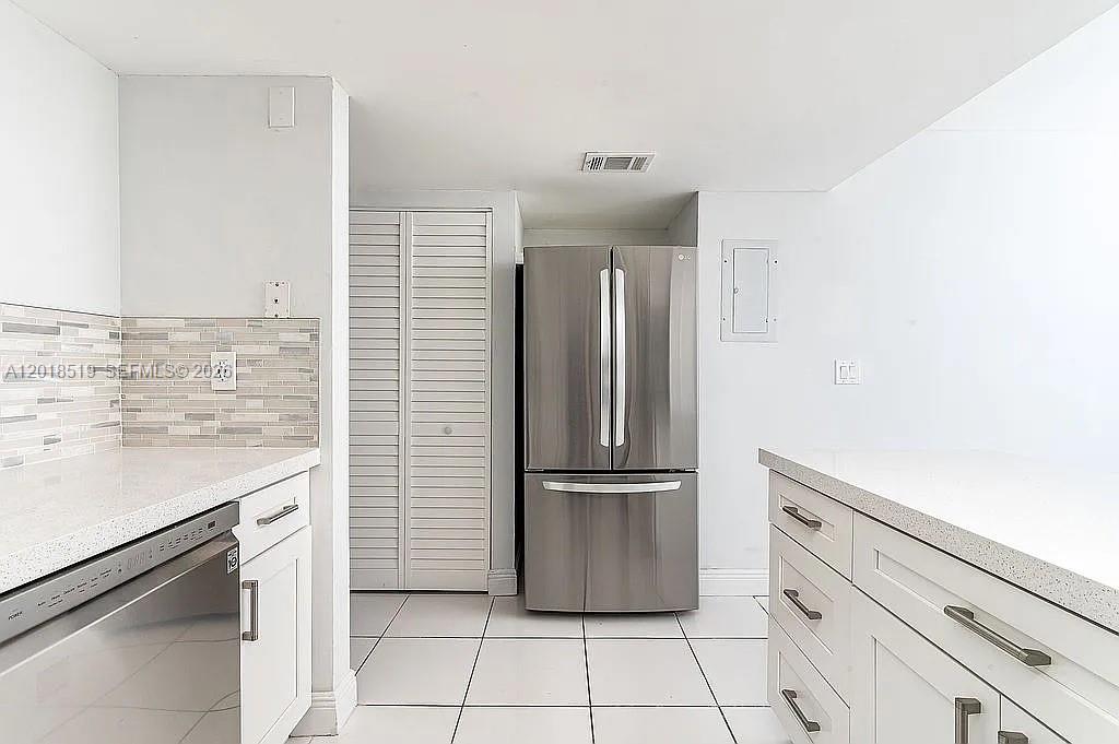 CONDO 4 OF SABAL PALM CON - Residential