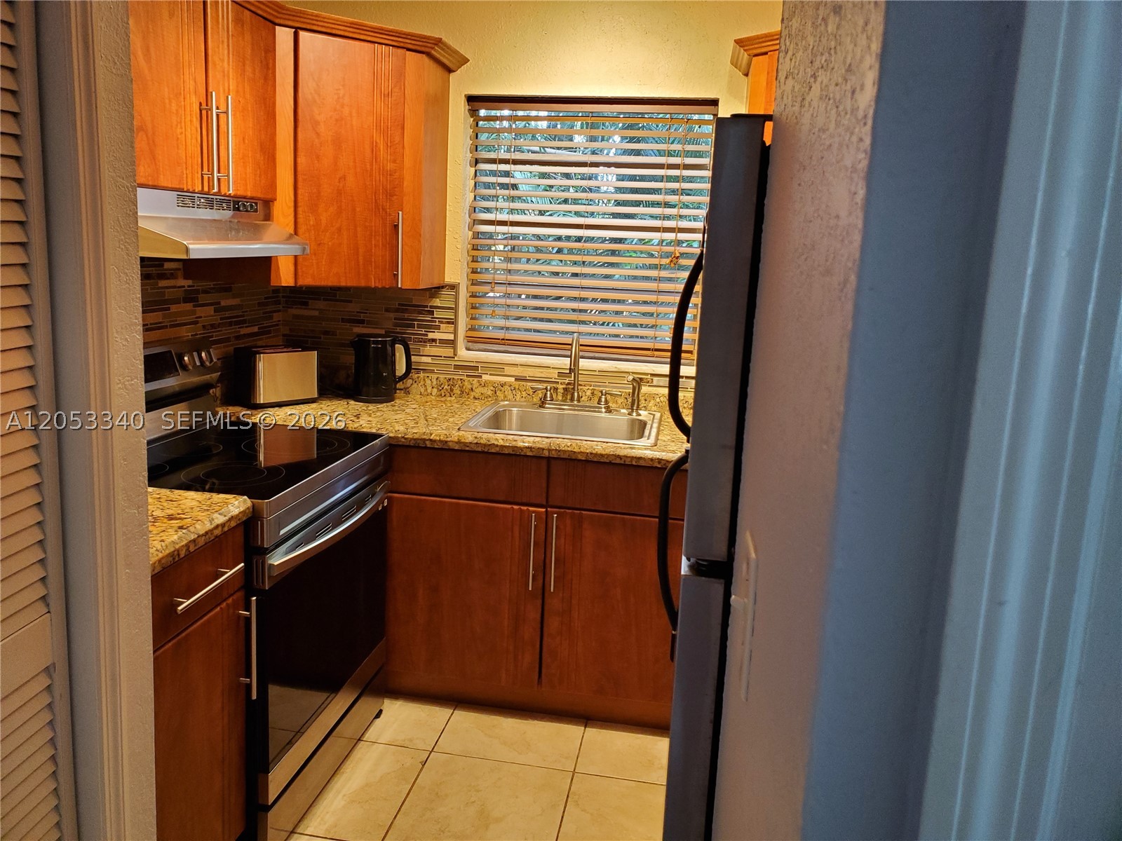 MOFFETT PLACE CONDO - Residential Lease
