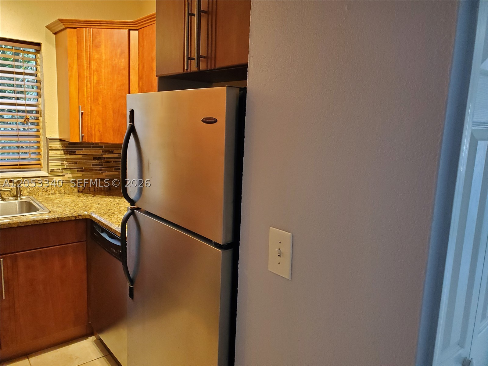 MOFFETT PLACE CONDO - Residential Lease