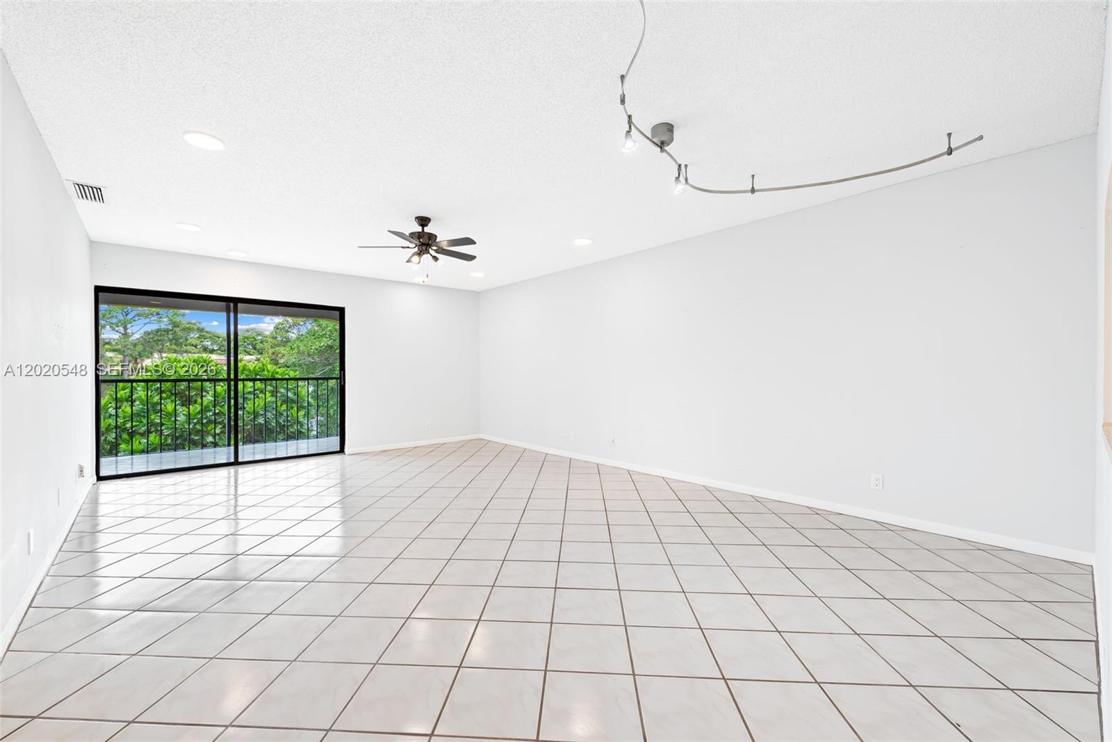 BOCA TERRACE CONDO PH I A - Residential