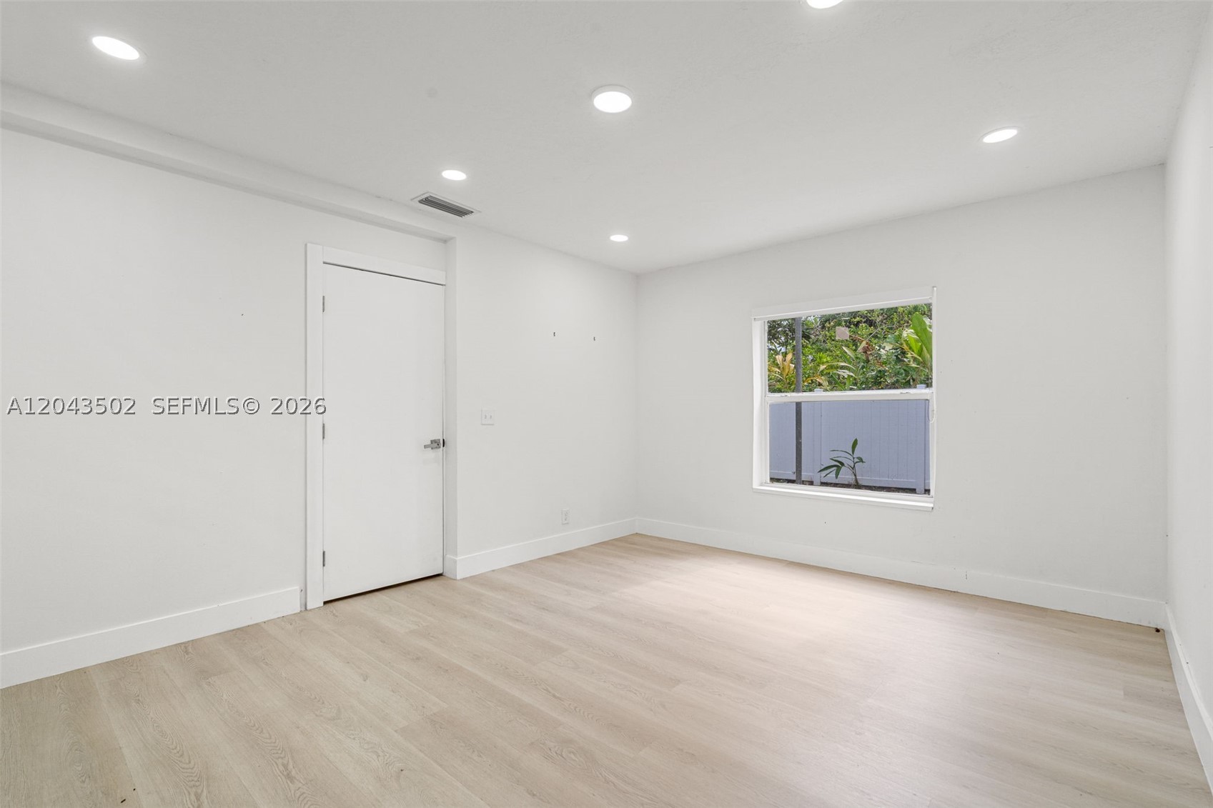Middle River Terrace - Residential