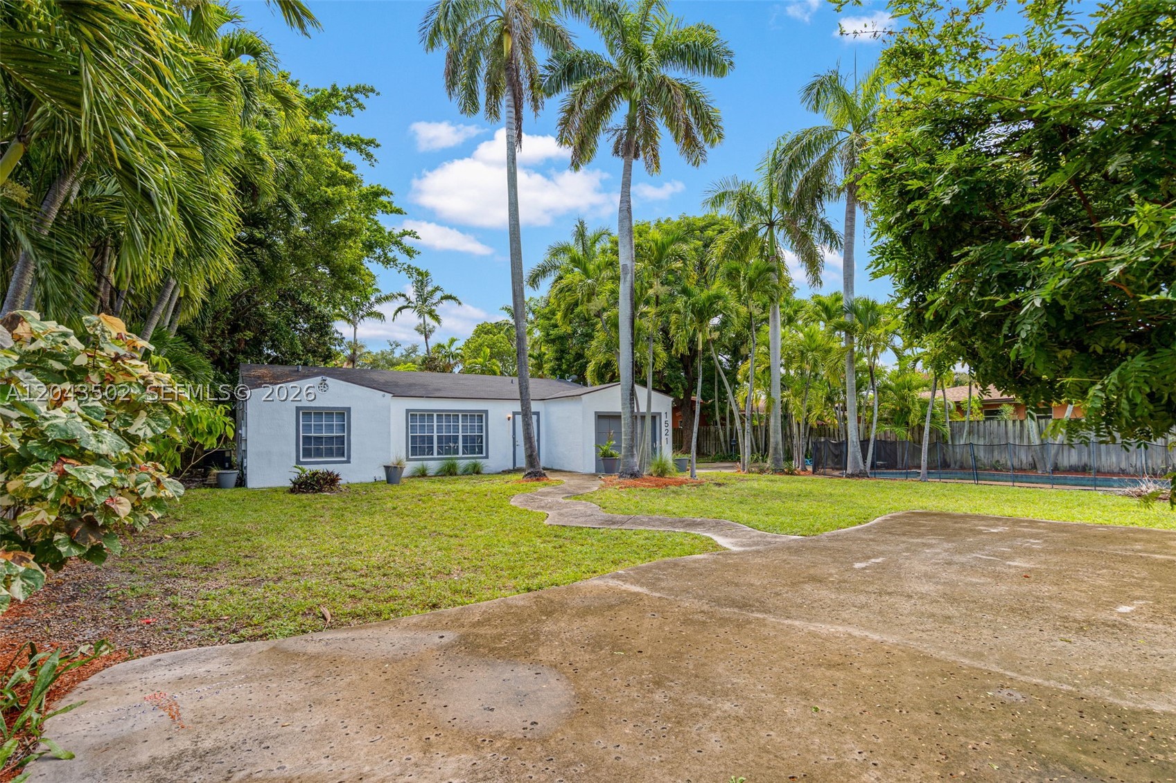 Middle River Terrace - Residential