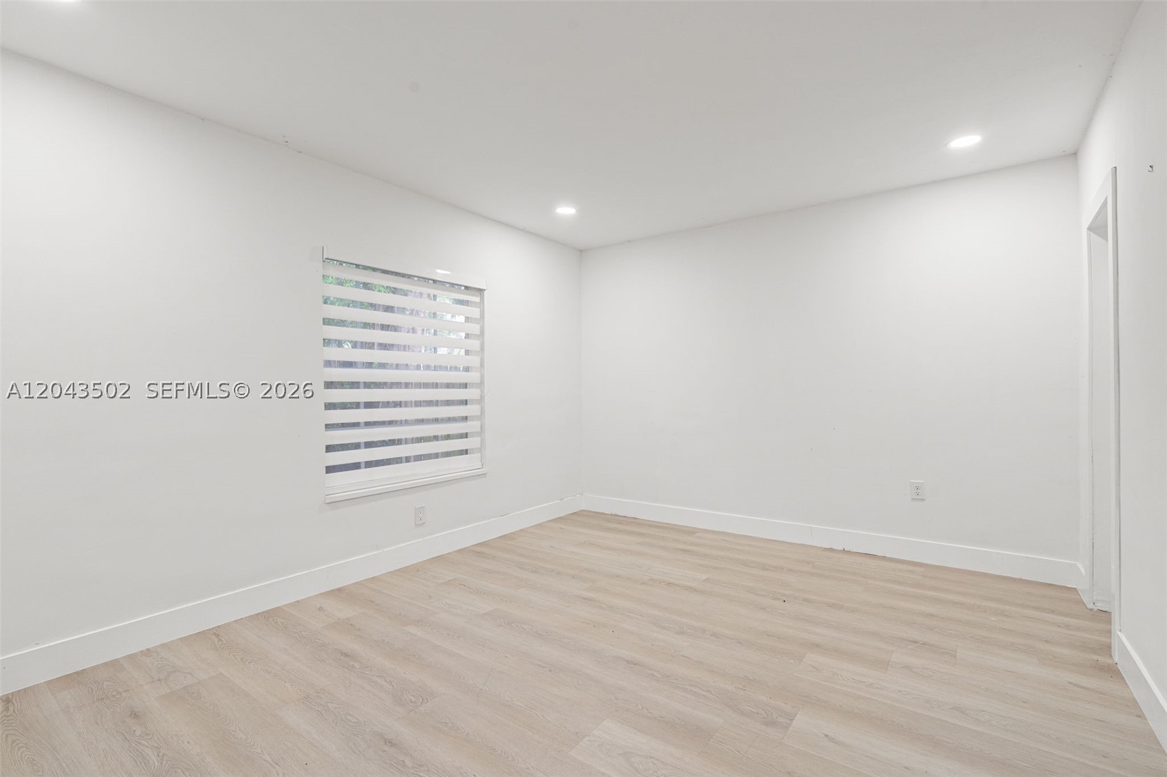 Middle River Terrace - Residential