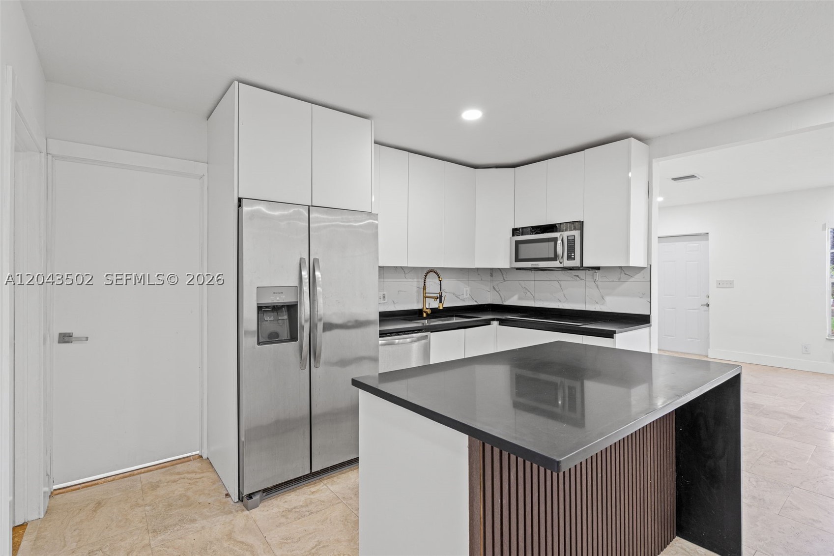 Middle River Terrace - Residential