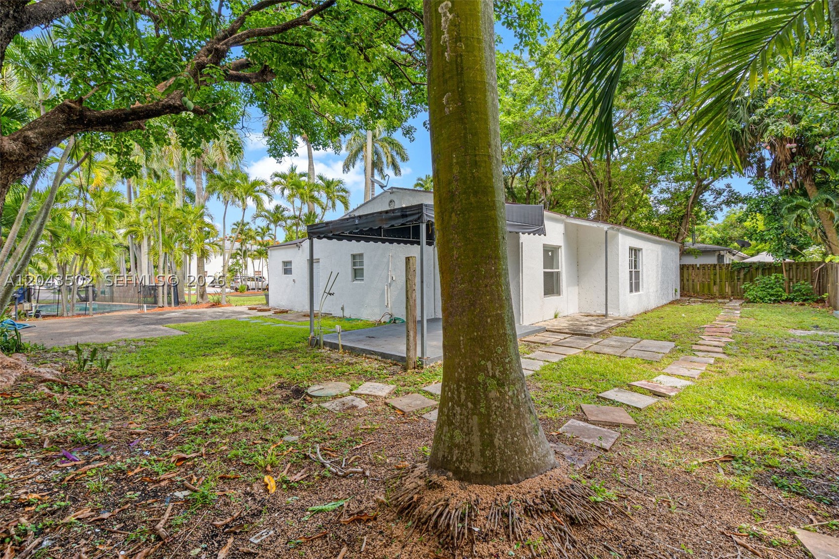 Middle River Terrace - Residential